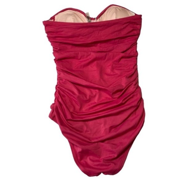 Victoria’s Secret Ruched Fuchsia Pink Strapless One Piece Bathing Suit Sz 8 - Picture 3 of 5